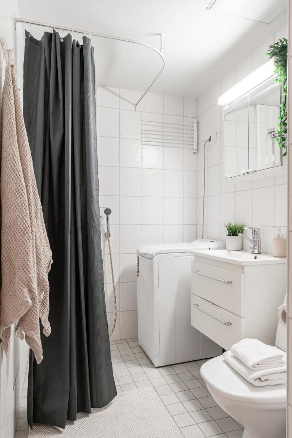 "Pieni Verka" - Homelike 1Br Apartment Next To Restaurants Tampere Buitenkant foto